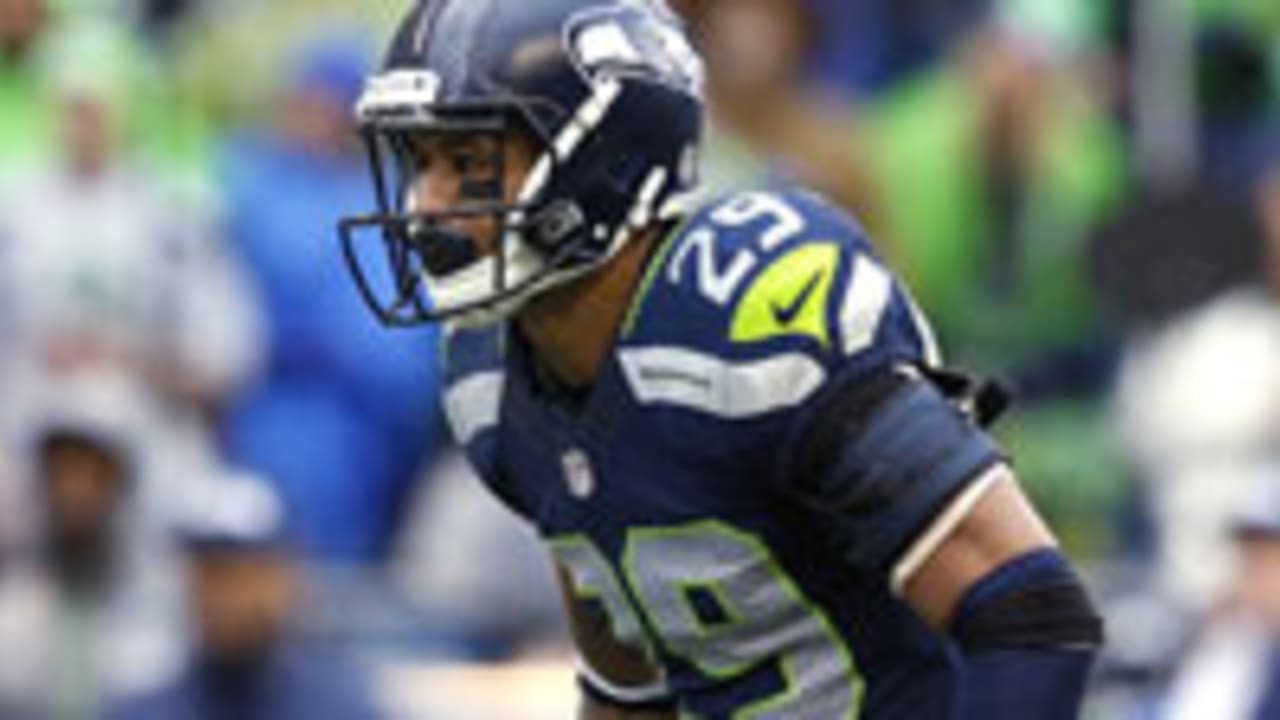 earl-thomas-150122-spot.jpg
