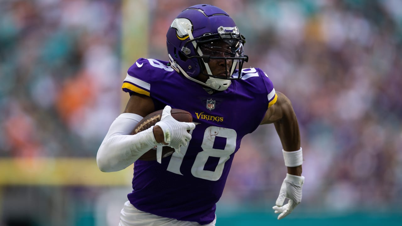 Every Minnesota Vikings wide receiver Justin Jefferson catch at the bye 2022 season