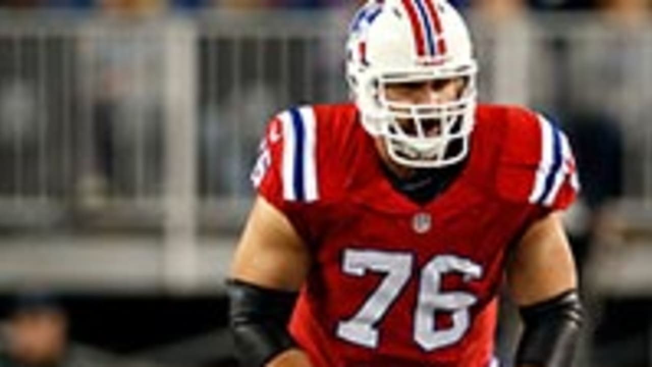 Patriots right tackle Sebastian Vollmer's season is reportedly in jeopardy