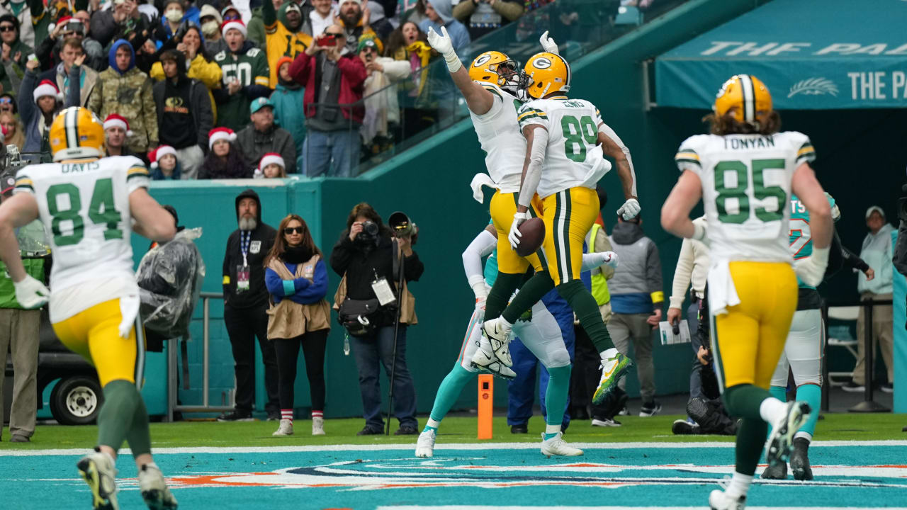 Green Bay Packers quarterback Aaron Rodgers throws a pass to tight end  Marcedes Lewis in the first half of an NFL football game against the  Baltimore Ravens, Sunday, Dec. 19, 2021, in