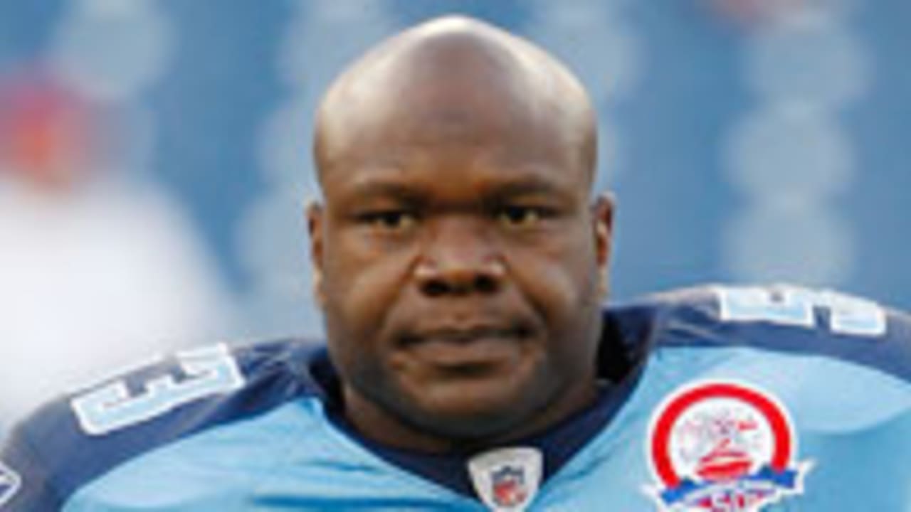 Former Titan Keith Bulluck charged after taxi cab altercation
