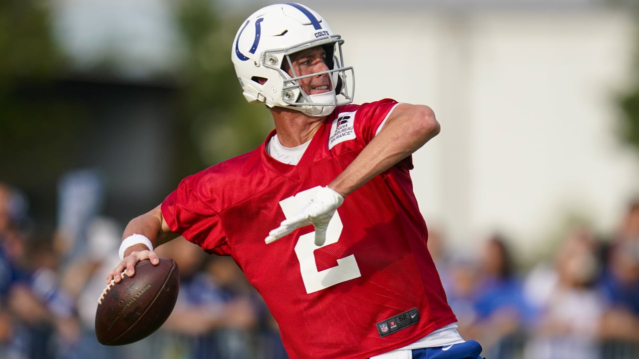 Head coach Shane Steichen wired for sound at Indianapolis Colts training  camp