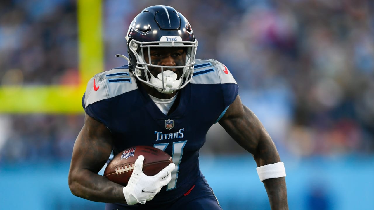 Titans place wide receiver A.J. Brown on injured reserve