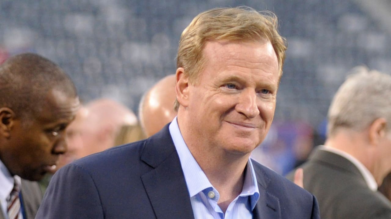 Goodell-Roger-151026-SL.jpg