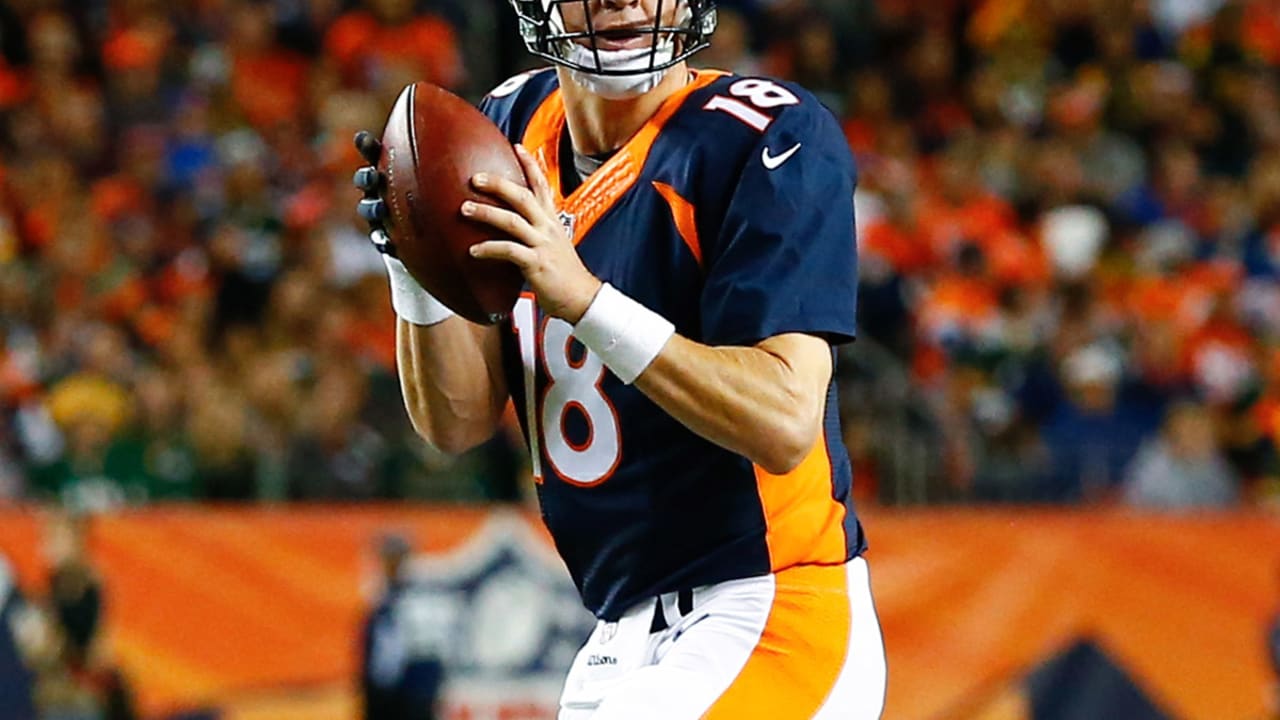 peyton-manning-111915-spot.jpg