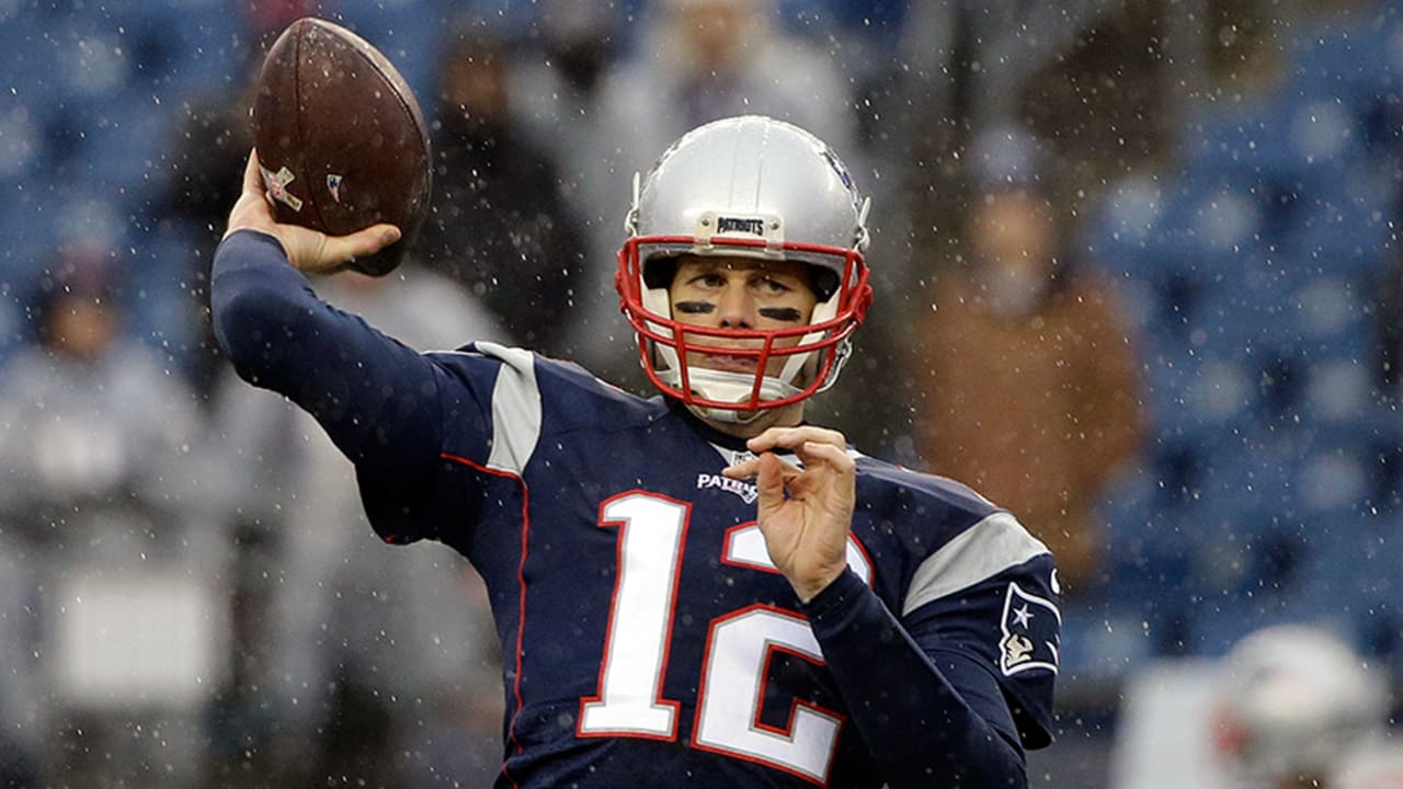 tom-brady-161224-sl.jpg