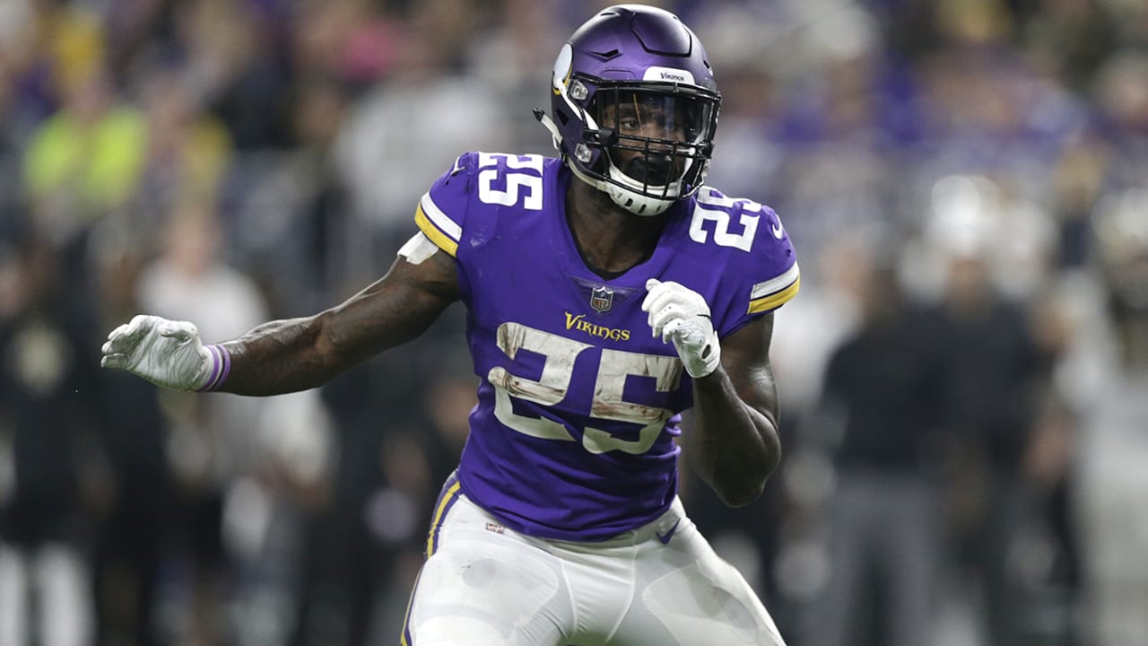 Latavius Murray helps Minnesota Vikings knock off Los Angeles Rams 