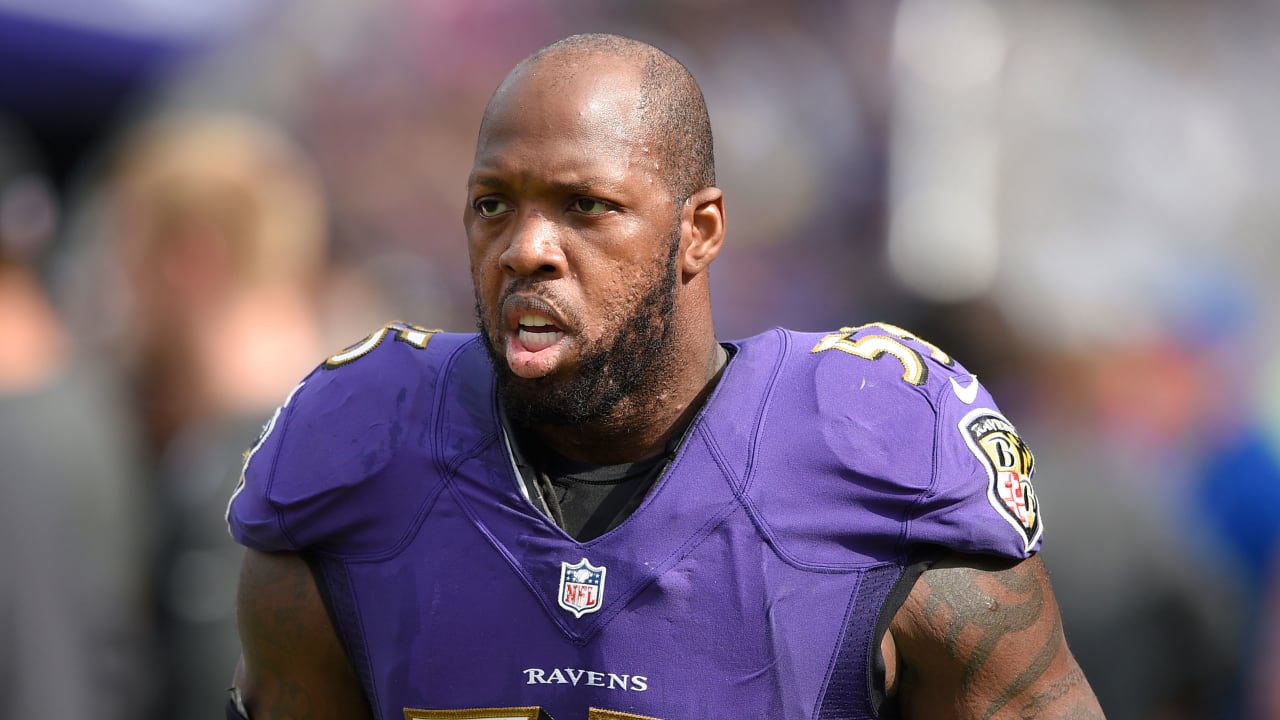 terrell-suggs-spot_161110