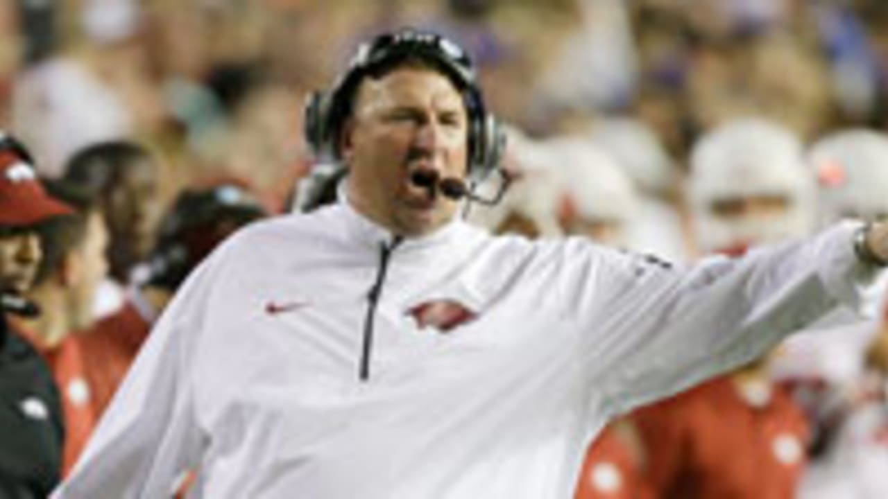 Arkansas coach Bret Bielema wary of travel before early kickoffs