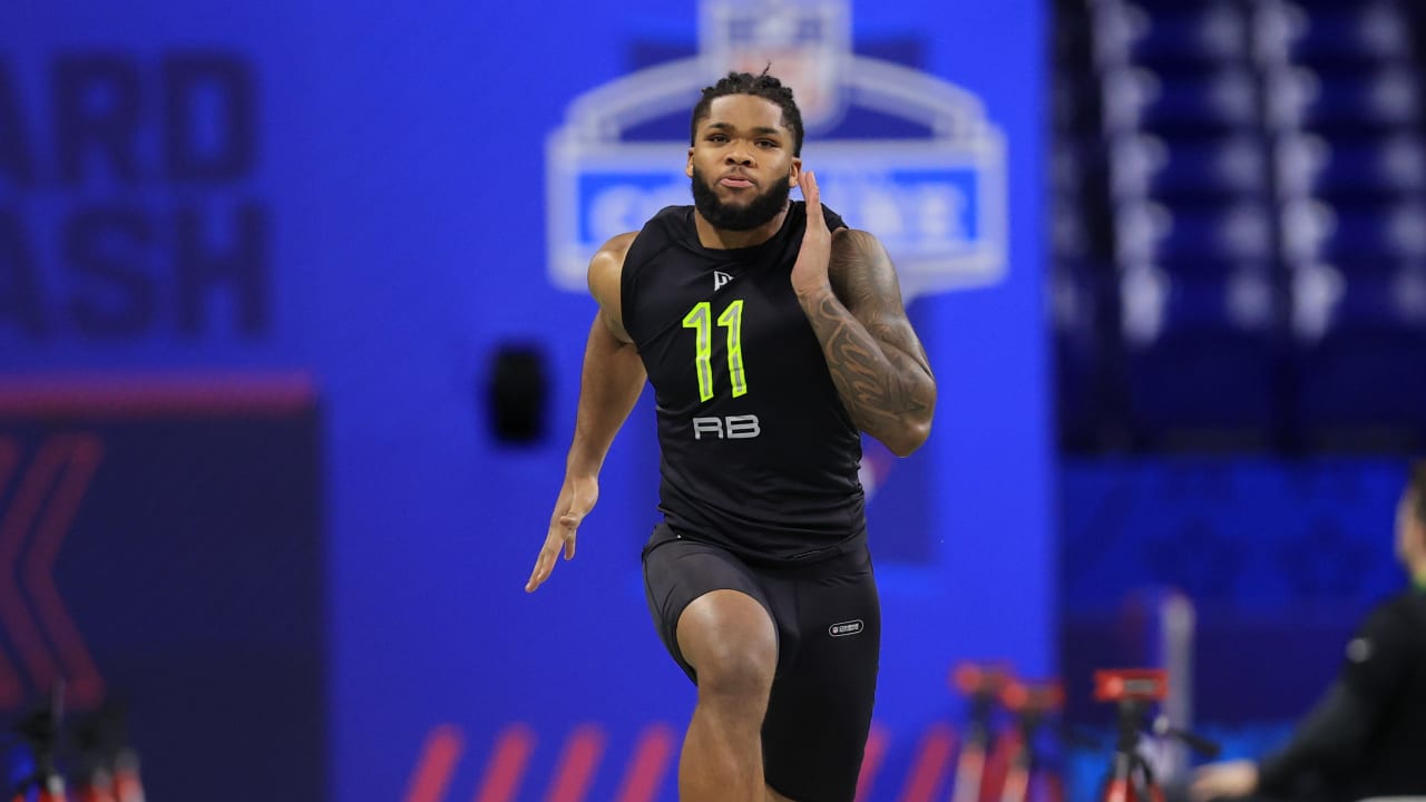 Running back Tyrion DavisPrice runs official 4.48second 40yard dash at 2022 combine