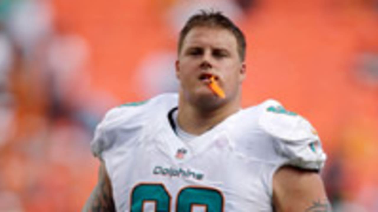 Raiders sign Richie Incognito to 1-year deal