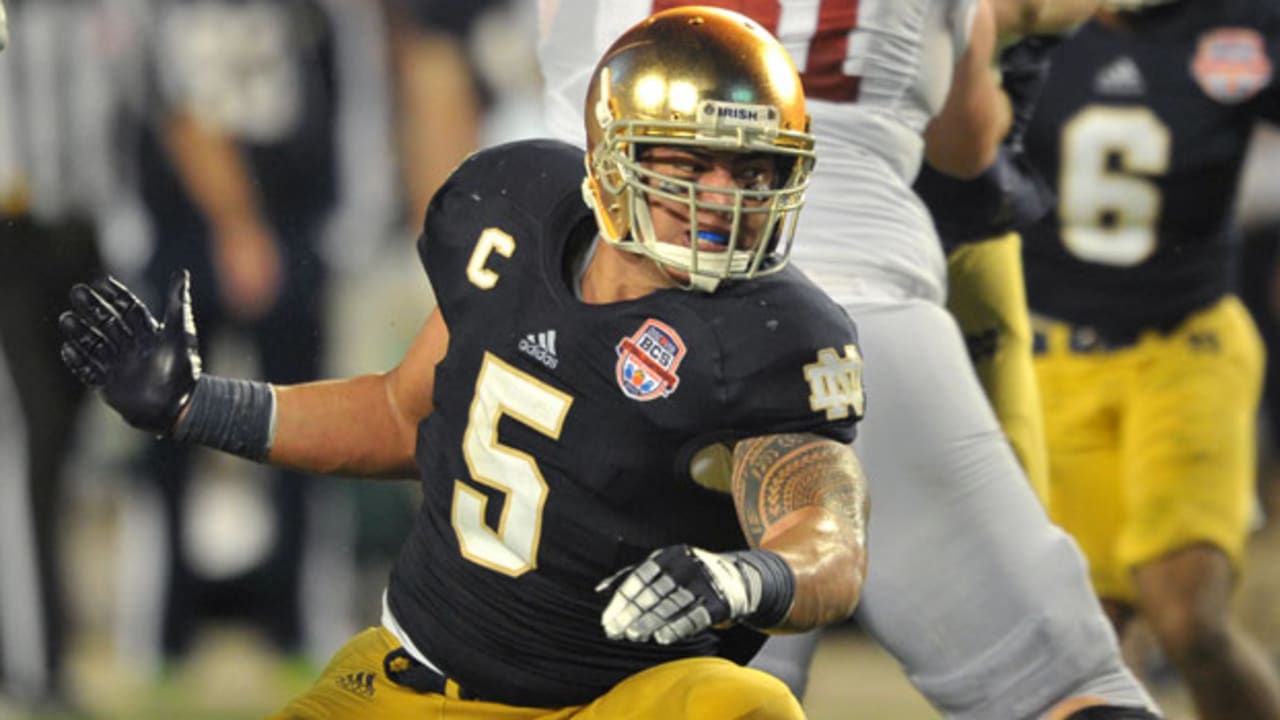 Manti Te'o Career At Notre Dame: A Forgotten Beast - Gridiron Heroics