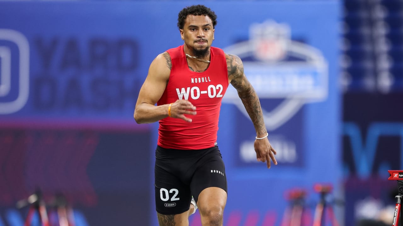 Wide receiver Ronnie Bell runs official 4.54second 40yard dash at