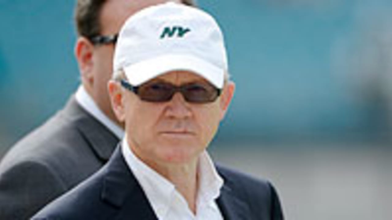 woody-johnson-130123-Spot.jpg