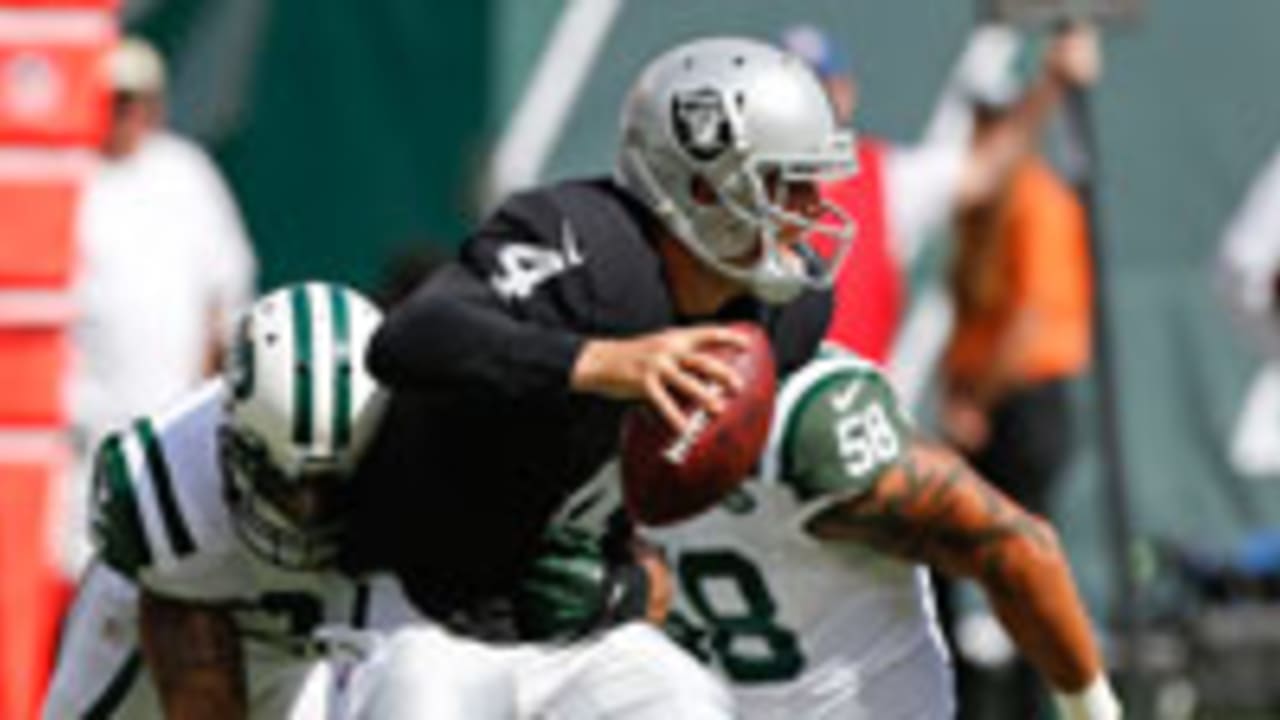 Derek-Carr-sl-090714.jpg