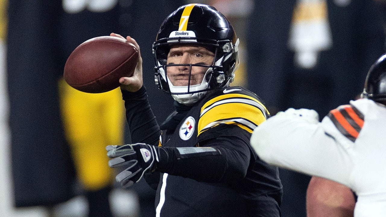 Dwayne Haskins shows 'command,' leads Steelers to preseason win vs. Eagles  