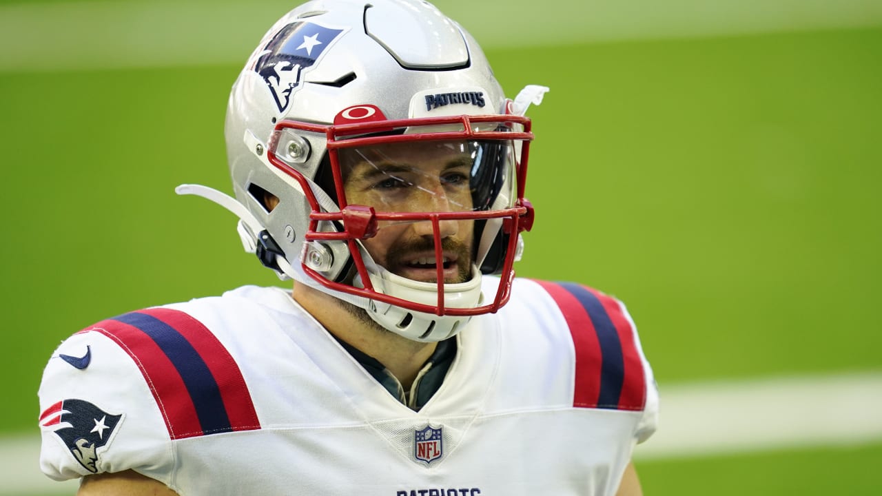 Rex Burkhead on track for lead role in Patriots' backfield