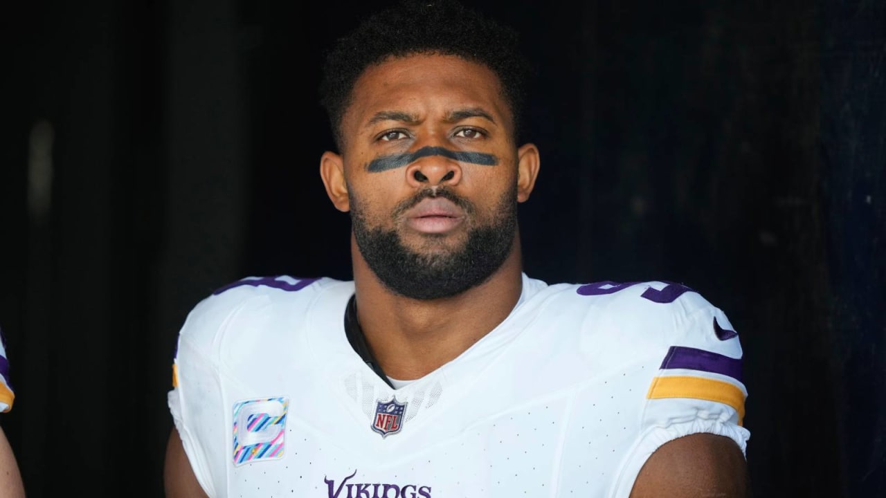 As trade deadline inches closer, Vikings receiving calls on star pass rusher Danielle Hunter