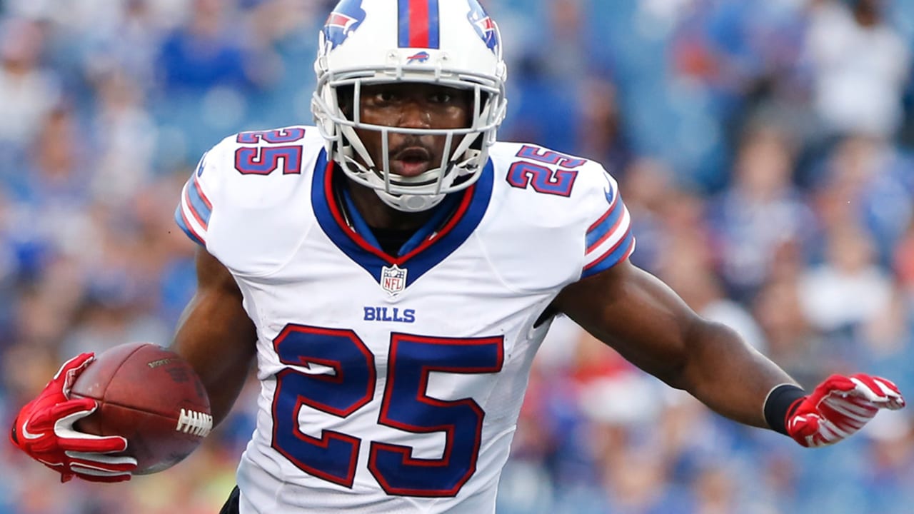 LeSean McCoy to get MRI after hamstring injury