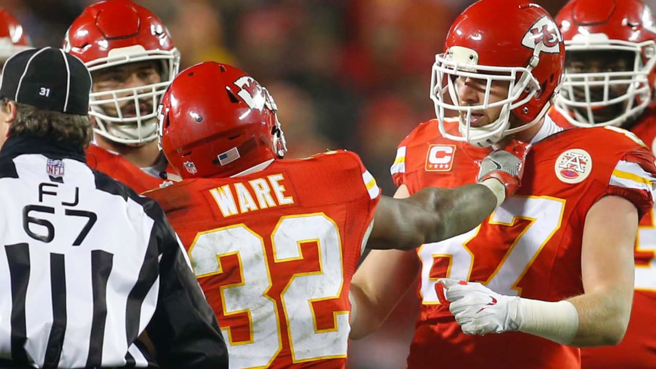 Eric Fisher #72 Chiefs holding call on James Harrison #92 