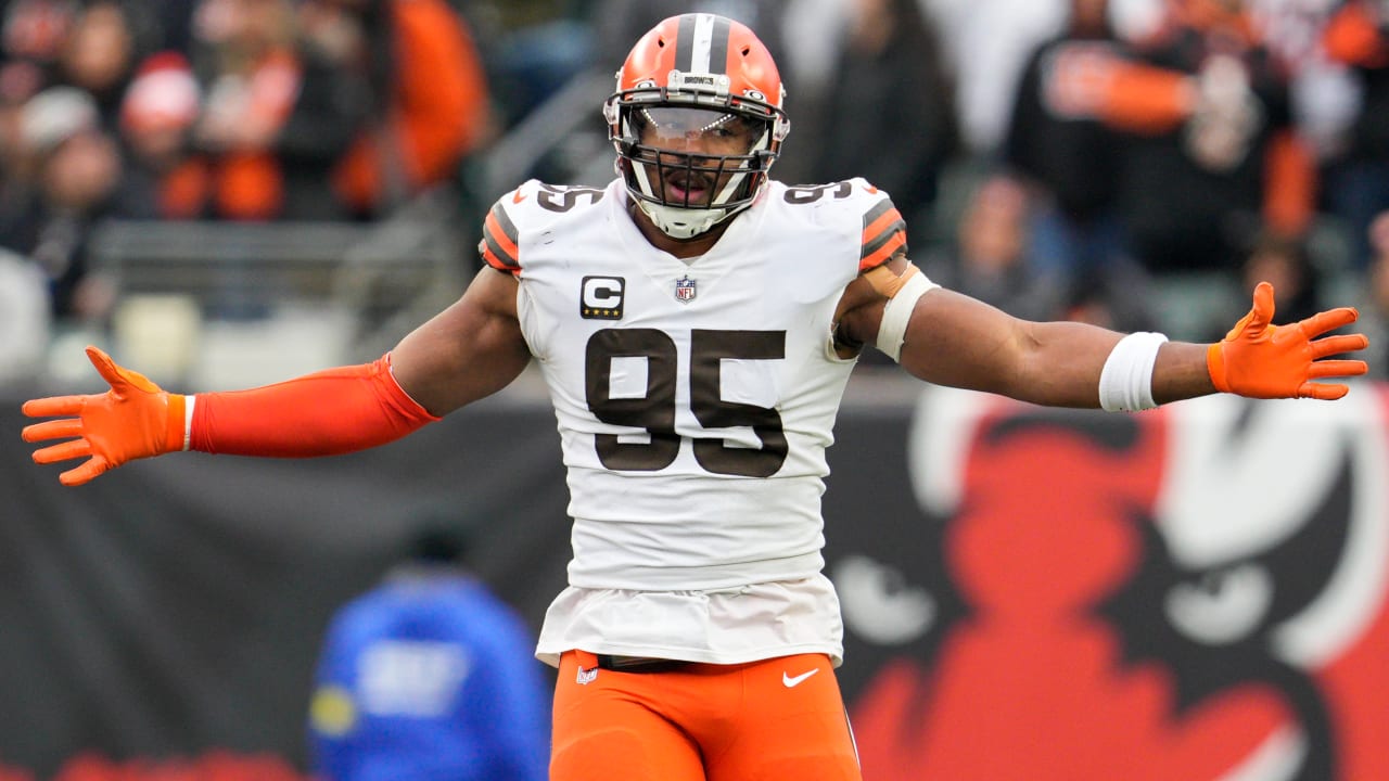 Myles Garrett  2022 Highlights 