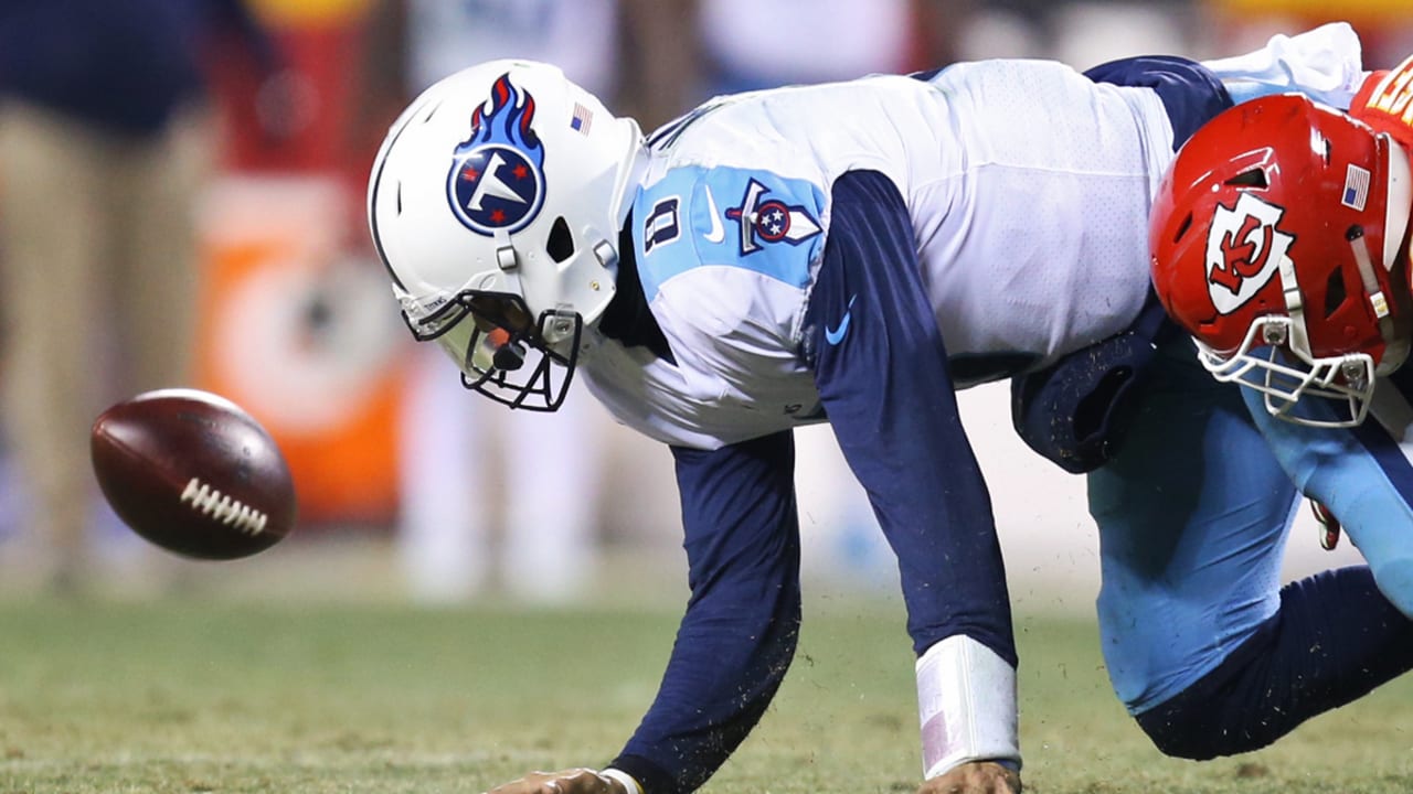 Titans' holding penalty allows Chiefs another shot at tying game, NFL world  left puzzled