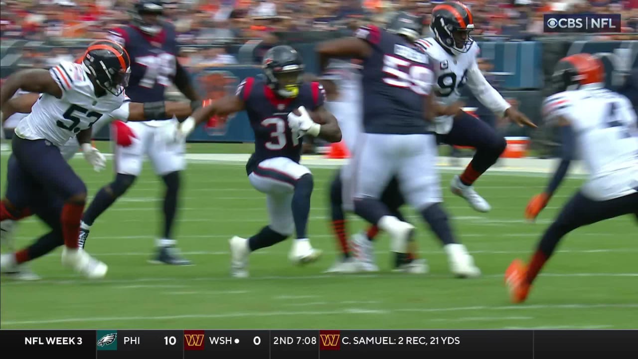 Houston Texans running back Dameon Pierce spins through Bears defense on  consecutive plays