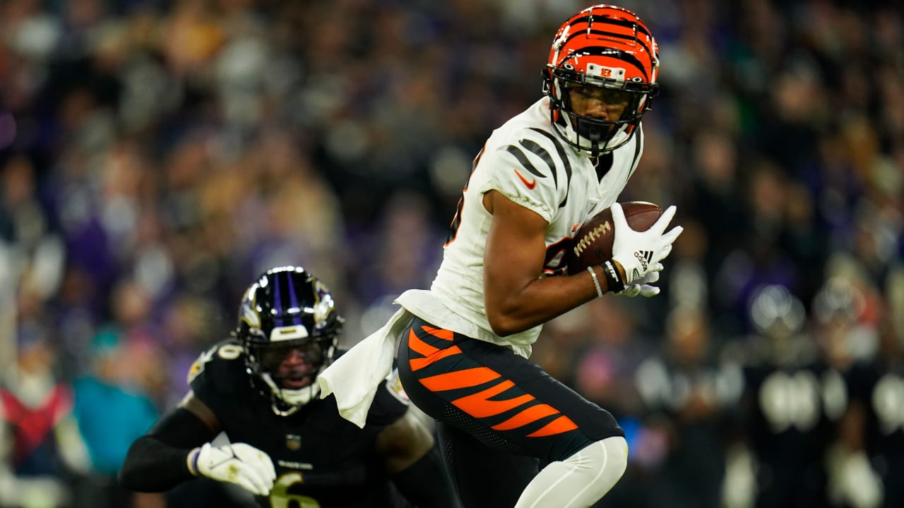 Cincinnati Bengals wide receiver Tyler Boyd scores a touchdown during the  first half of an NFL football game against the New York Jets, Sunday, Dec.  1, 2019, in Cincinnati. (AP Photo/Frank Victores