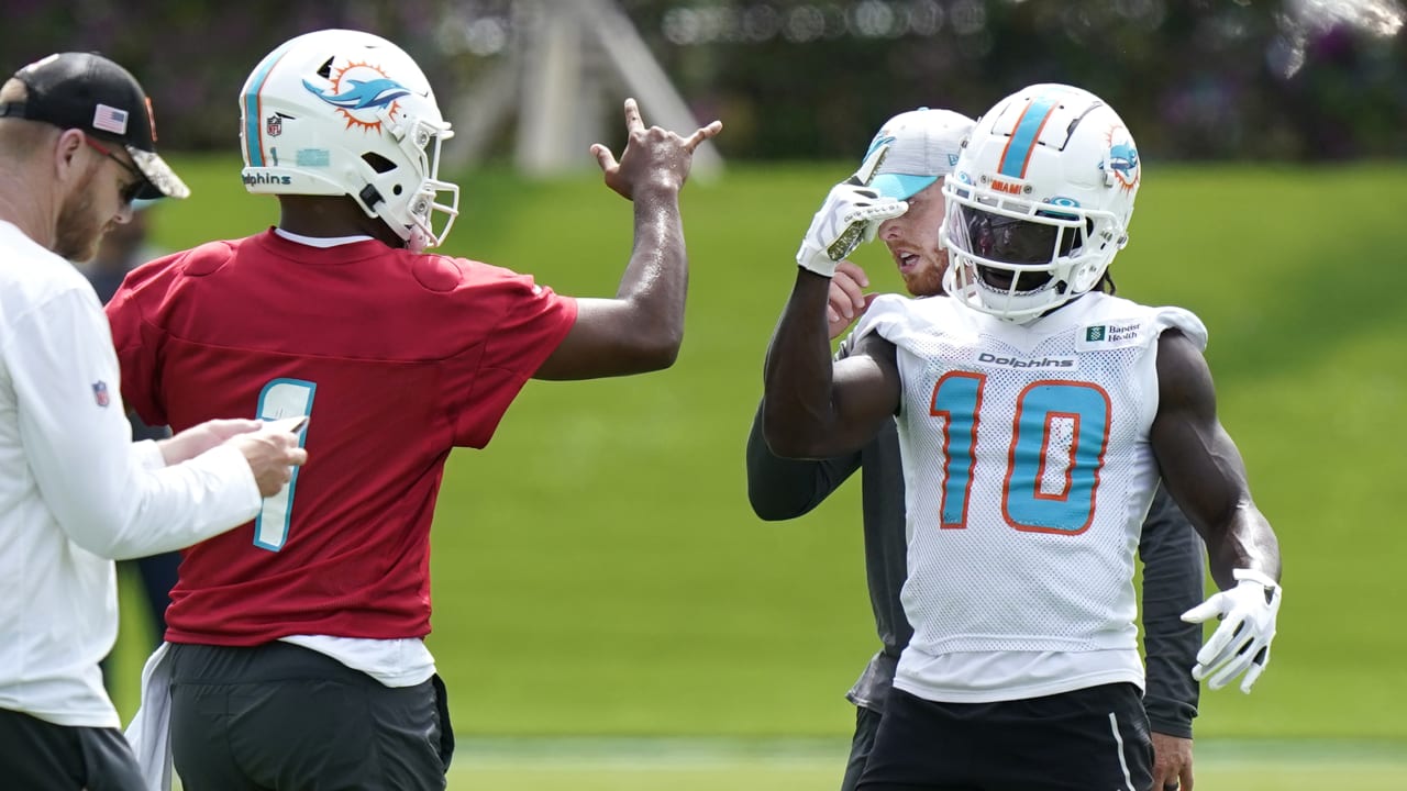 Emmanuel Ogbah: Dolphins defense can be 'scary' in 2022