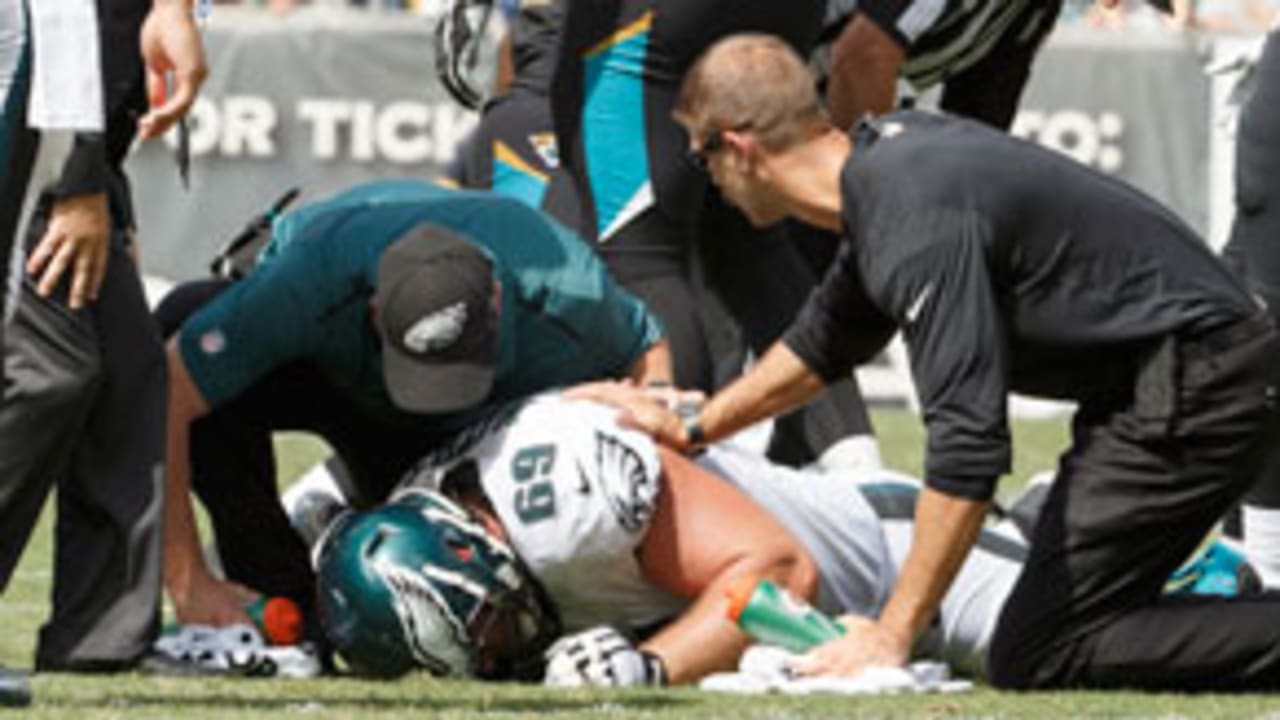 A look at NFL concussion protocol from press box to locker room