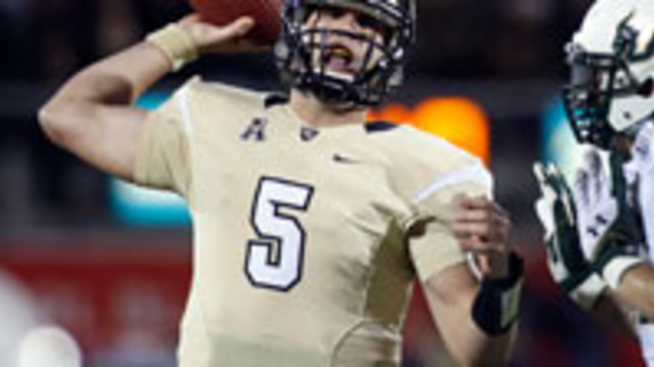 blake-bortles-112913-spot.jpg