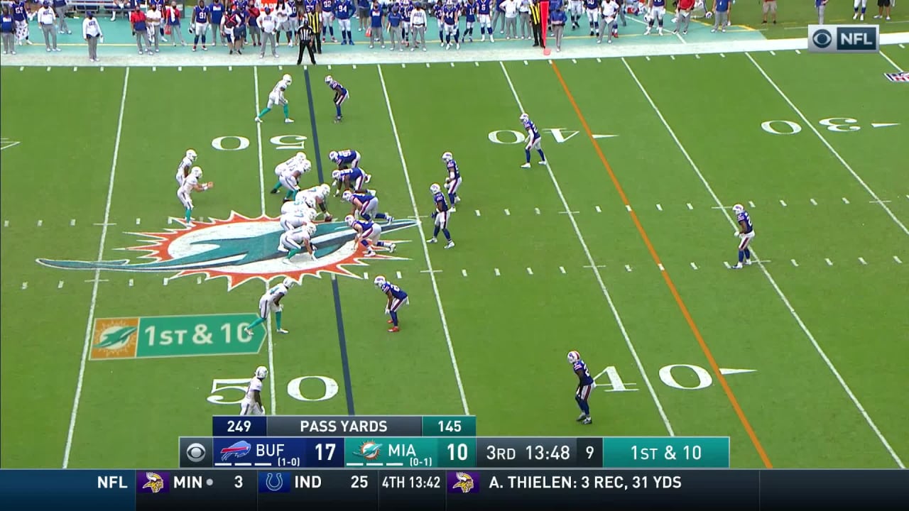 Miami Dolphins quarterback Ryan Fitzpatrick lowers the arm angle for 20