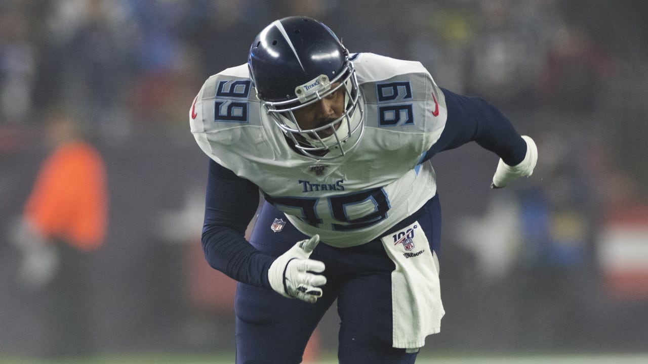 Titans Extend Jurrell Casey