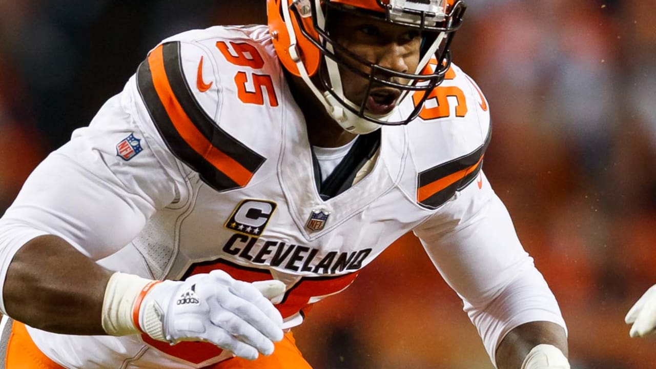 _Myles-Garrett-190502-sl.jpg
