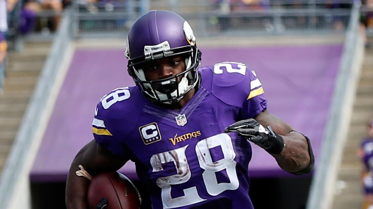 Adrian Peterson-150920-Spot.jpg