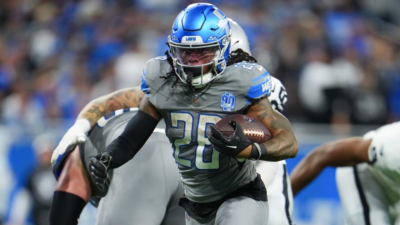 Detroit Lions Running Back Jahmyr Gibbs Bounces Off Multiple Las Vegas ...