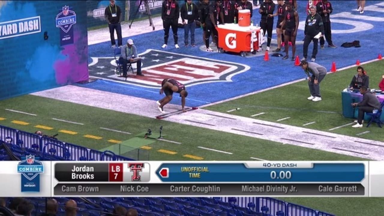 Jordan Brooks runs an official 4.54 second 40yard dash
