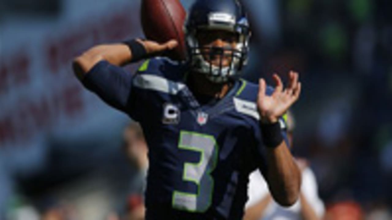 Denver Broncos: Russell Wilson says 'no division' in locker room