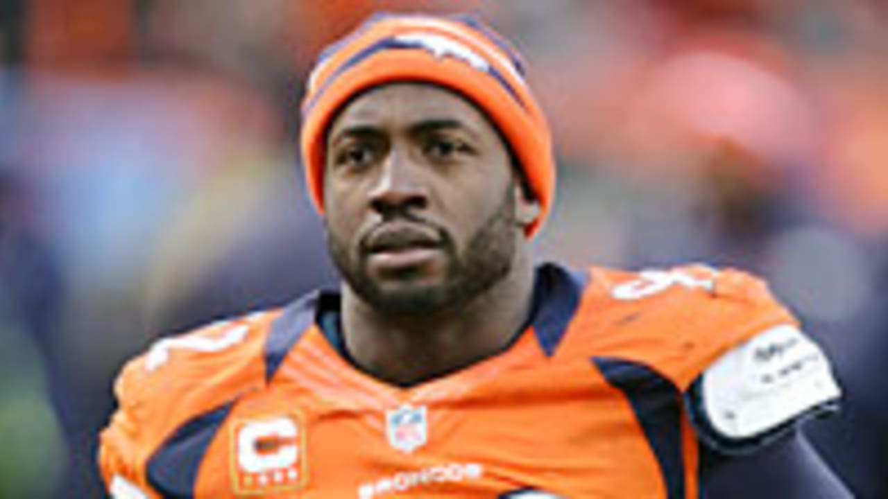 Elvis-Dumervil-130320-Spot.jpg