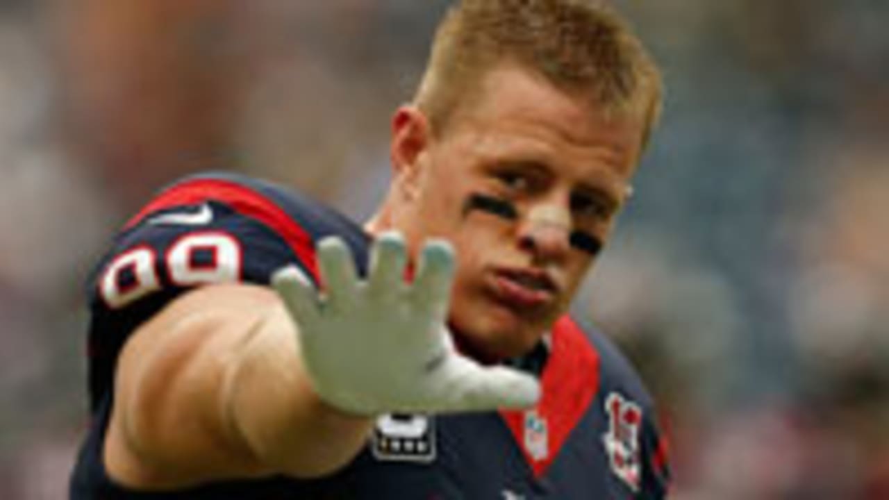 jj-watt-spot_121229.jpg