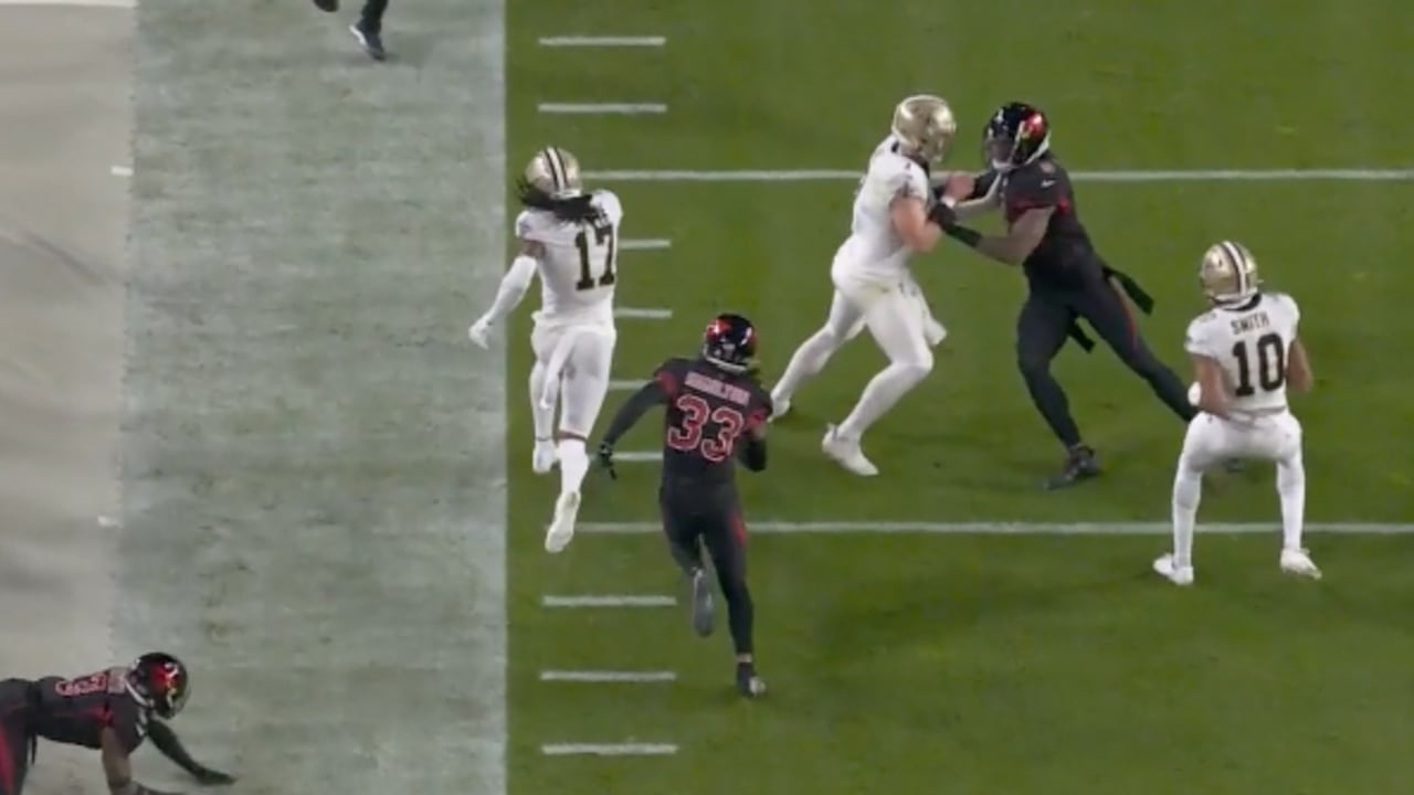 New Orleans Saints wide receiver Kevin White flashes his 4.35 speed on a  64-yard catch and run