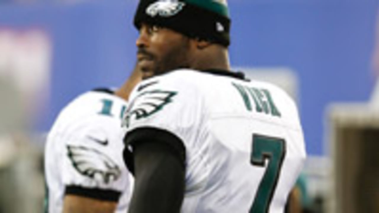 michael-vick-131006-spot.jpg
