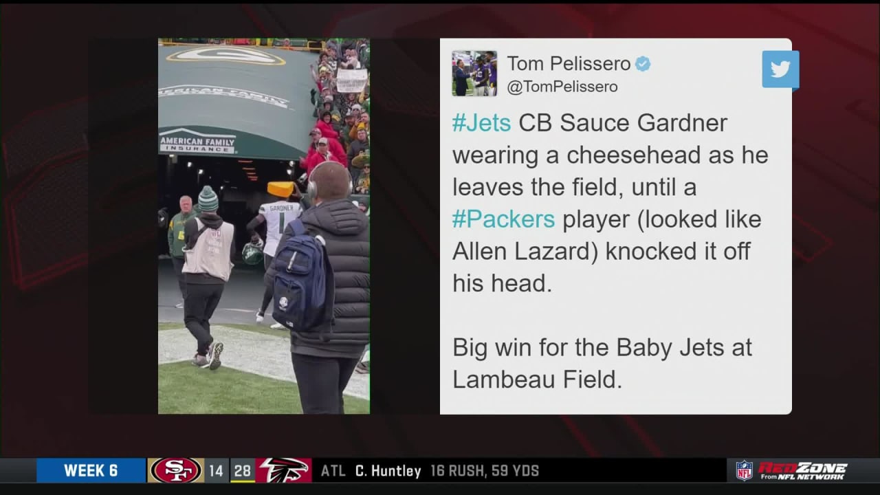 What Does Sauce Gardner Wear on the Field?? 