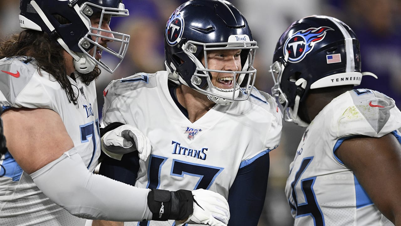 Titans trample hot NFL narratives; Championship Sunday primer