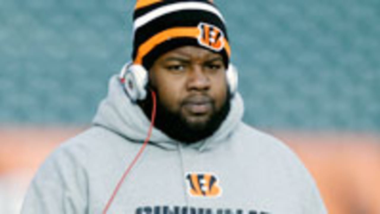 Andre-Smith-130611-sl.jpg