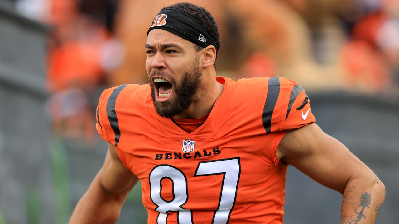 NFL Network's Ian Rapoport reports that 'Mulan' soundtrack is integral to  Cincinnati Bengals tight end C.J. Uzomah's pregame playlist