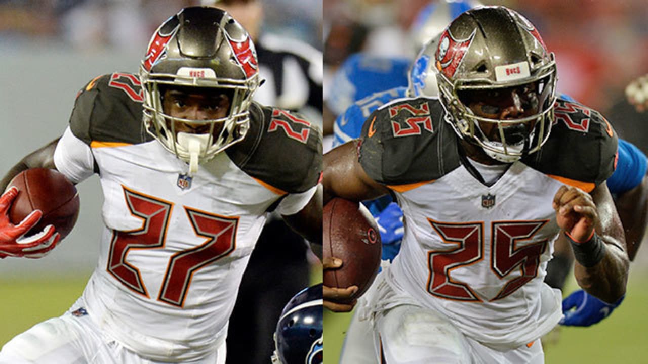 Who should the Tampa Bay Buccaneers start at RB in Week 1?