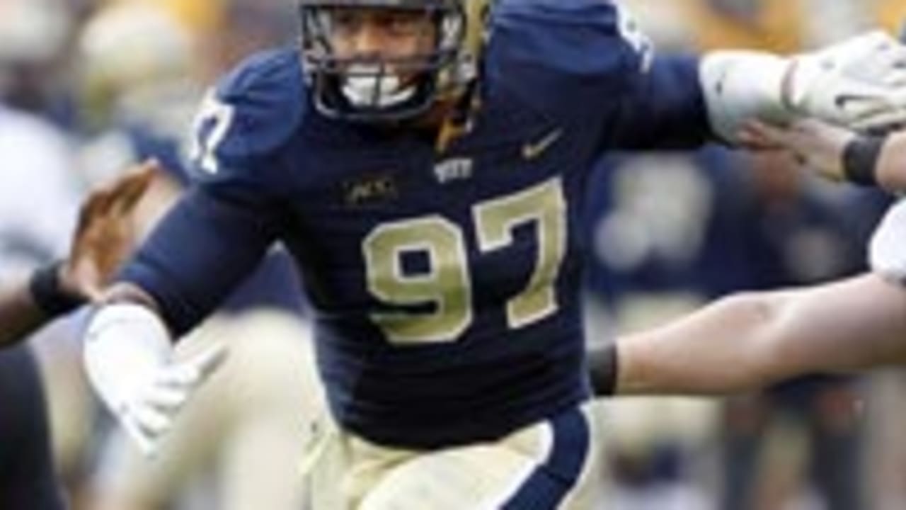 aaron-donald-140415-spot.jpg