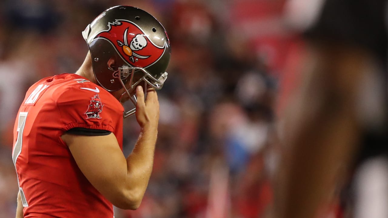 Bucs will release kicker Nick Folk after his 0-for-3 game vs. the Patriots  