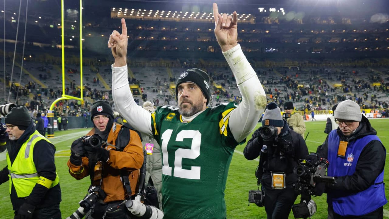 Packers QB Aaron Rodgers on beating Cover 2: Staying patient with the run